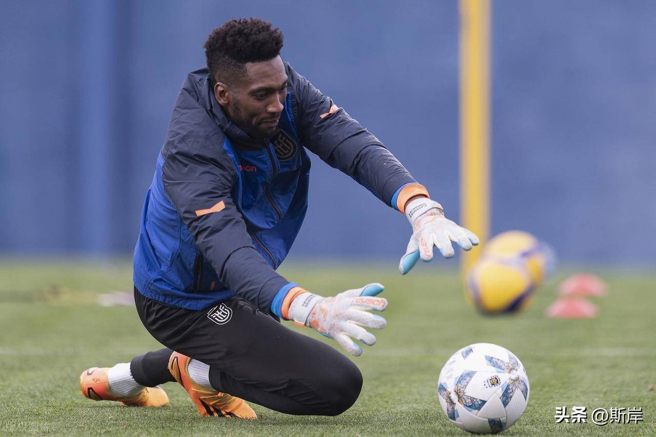 赛场之上尽展风采，谁能笑到最后