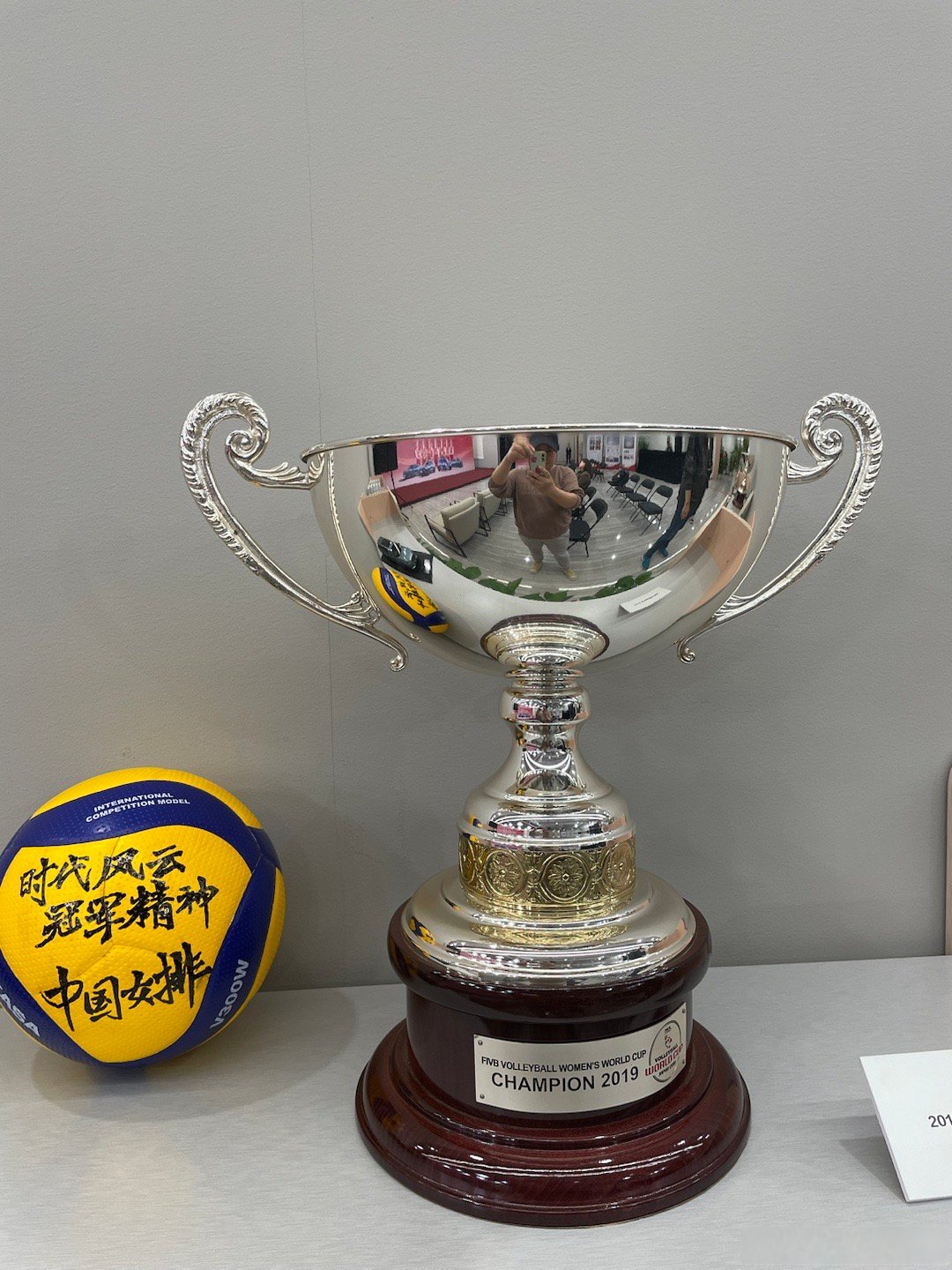 亚洲联赛冠军奖杯启程巡展,激发球员斗志的简单介绍 亚洲联赛冠军奖杯启程巡展,激发球员斗志的简单介绍